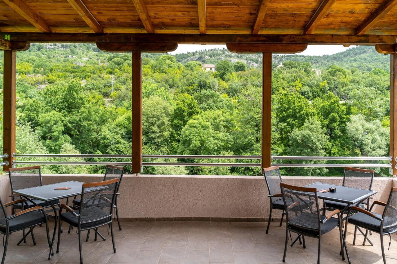 Hotel Rio Verde Pricelje Dış mekan fotoğraf