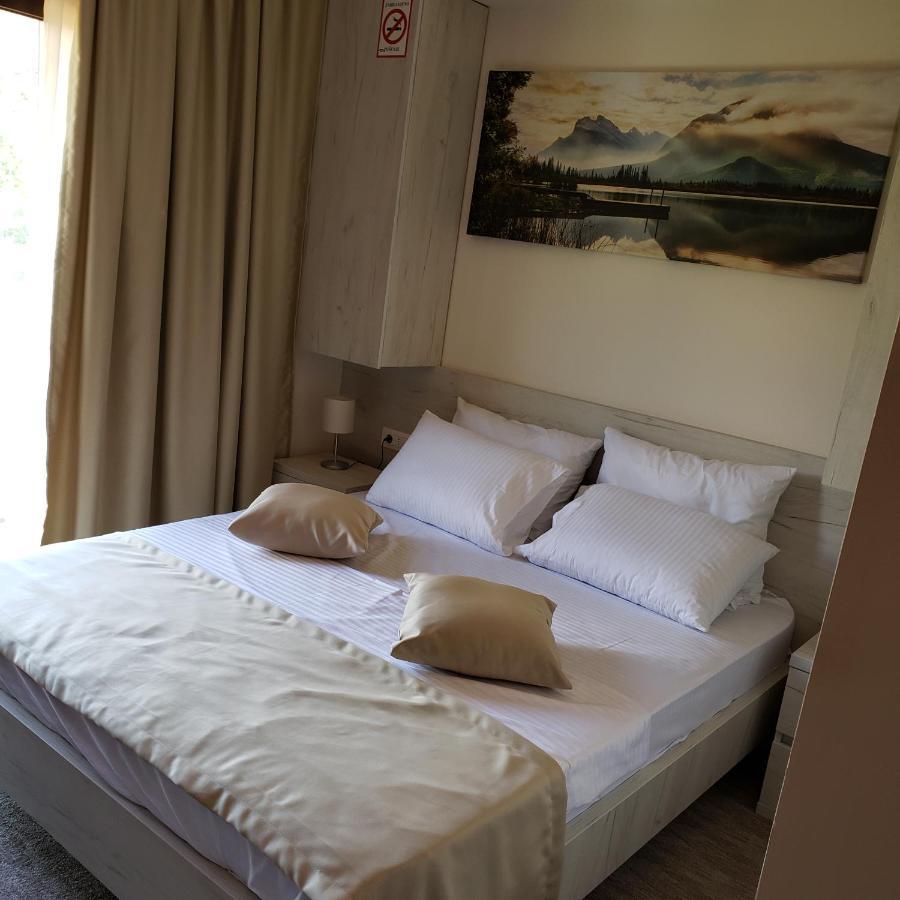 Hotel Rio Verde Pricelje Dış mekan fotoğraf
