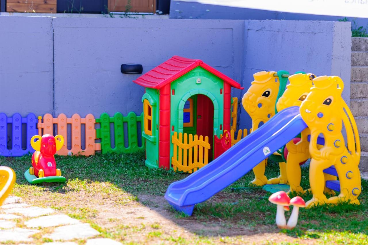 Hotel Rio Verde Pricelje Dış mekan fotoğraf